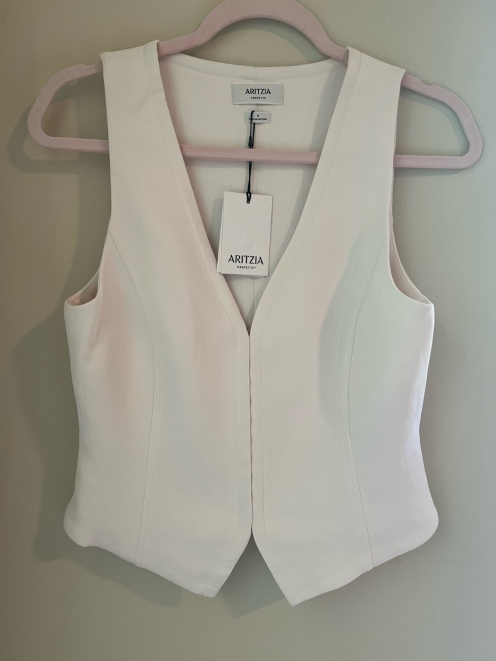 Aritzia Attire Vest- Crepette in Light Birch